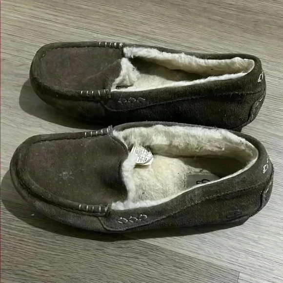 UGG Brown Slippers - Picture 2 of 3